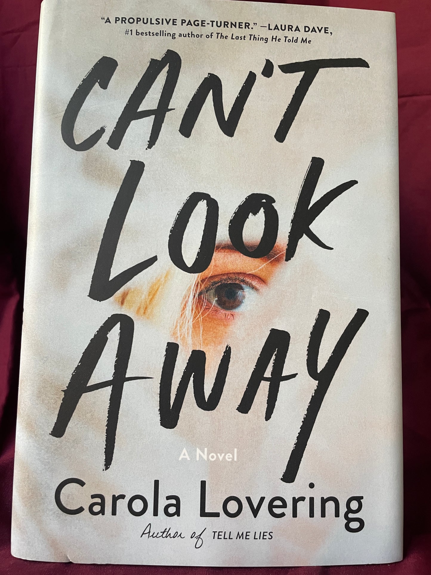Can't Look Away (Hardcover)