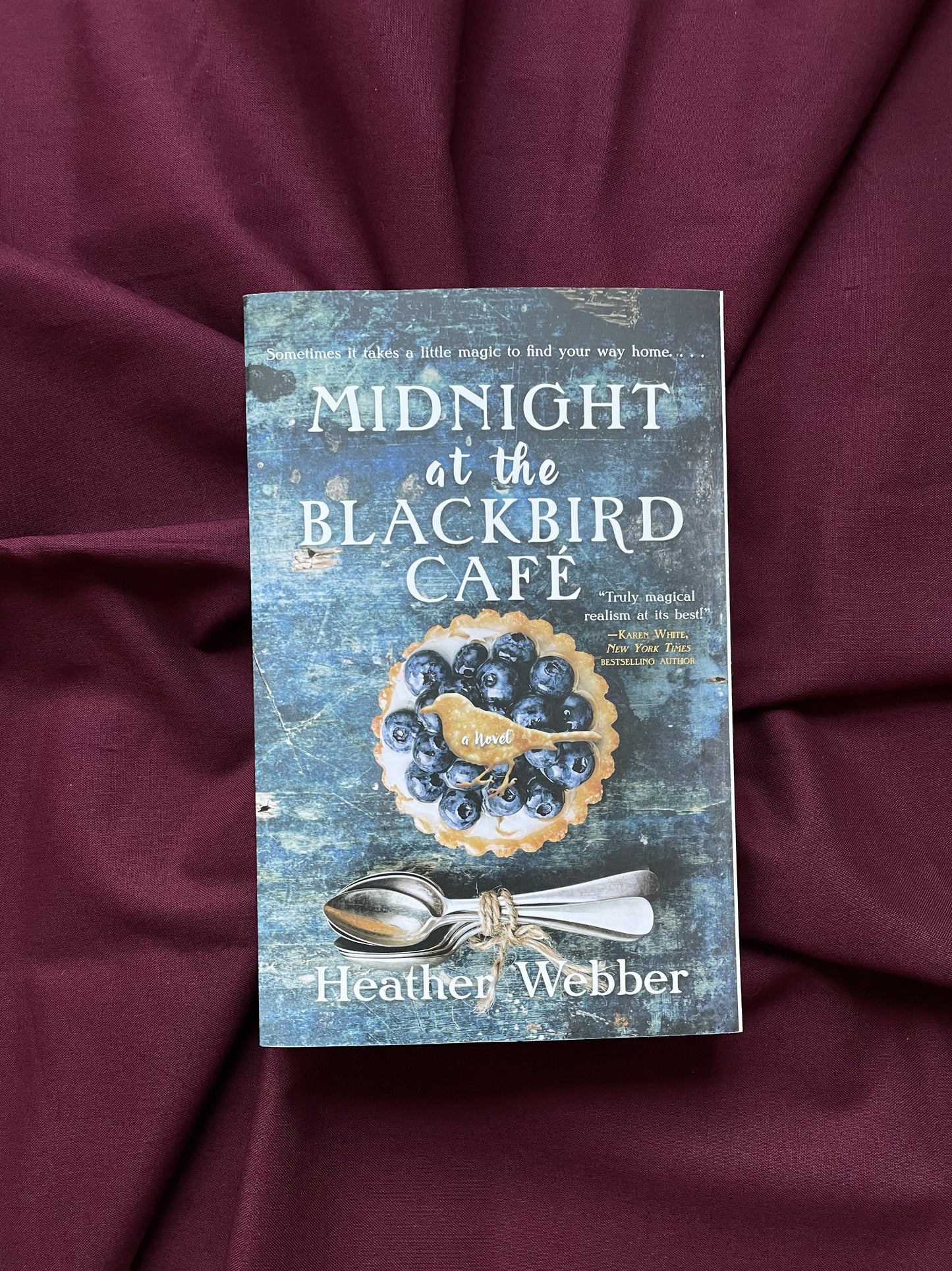 Midnight at the Blackbird Café (Paperback)