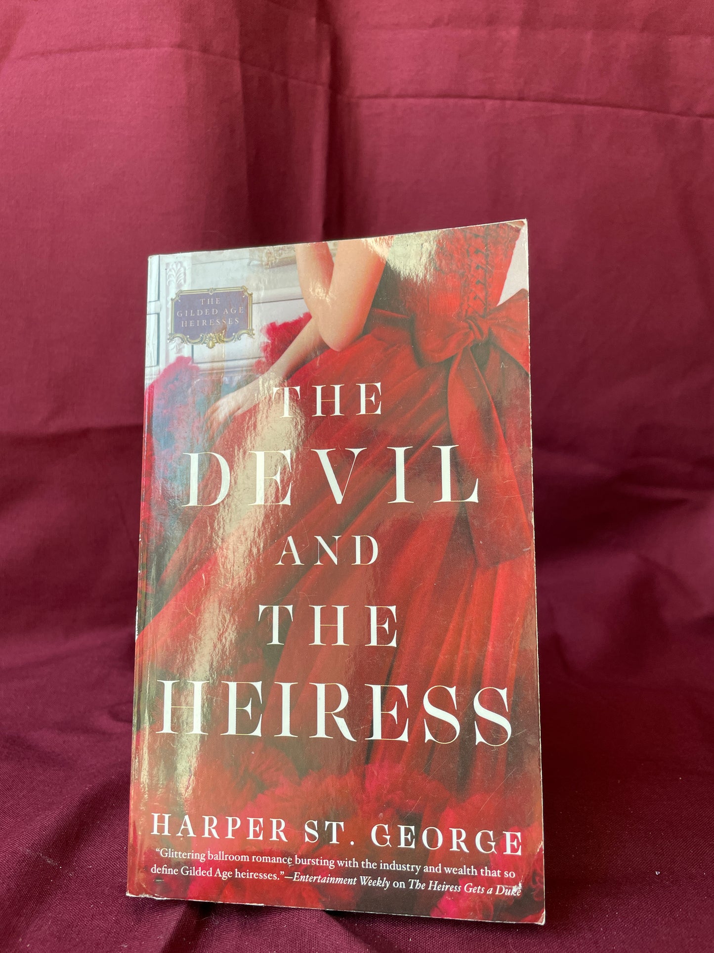 The Devil and the Heiress (Paperback)