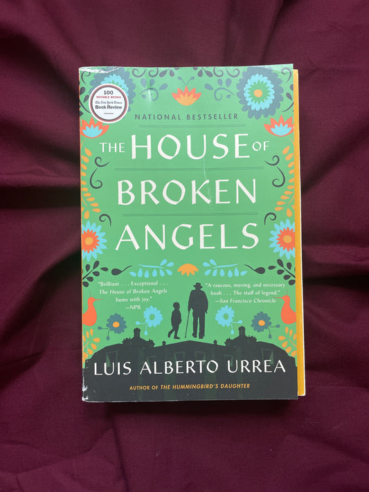 The Houses of Broken Angels (Paperback)